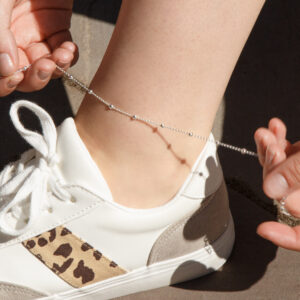 AK0002 001 12 L27v Model 1