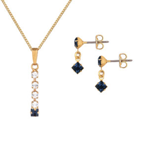 Matching square drop jewellery set by Square Pear Jewellery