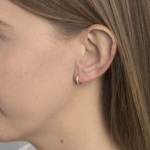 I3 HU 3745 Y9 CZW 0 2 1