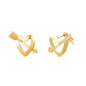 9ct yellow gold open heart arrow stud earrings close up detail