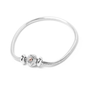 edefa4c3 3275 4105 b4d3 8d920276a55b